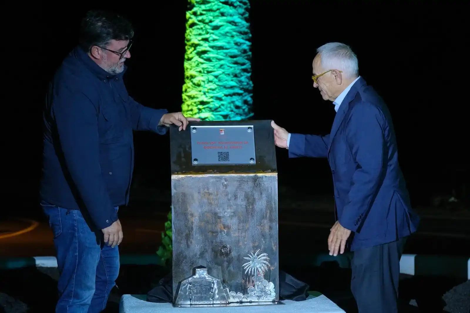 SAN BARTOLOMÉ RINDE HOMENAJE A EL GRIFO CON UNA PLAZA EN SU HONOR