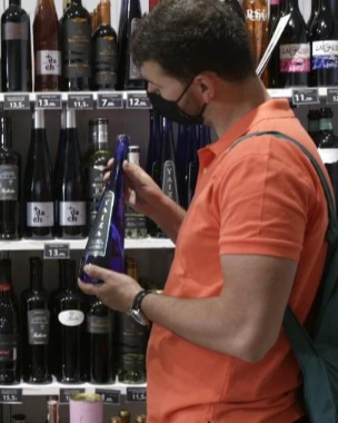 El sector del vino en Lanzarote afronta la crisis con la vía ‘online’ y consumo interno